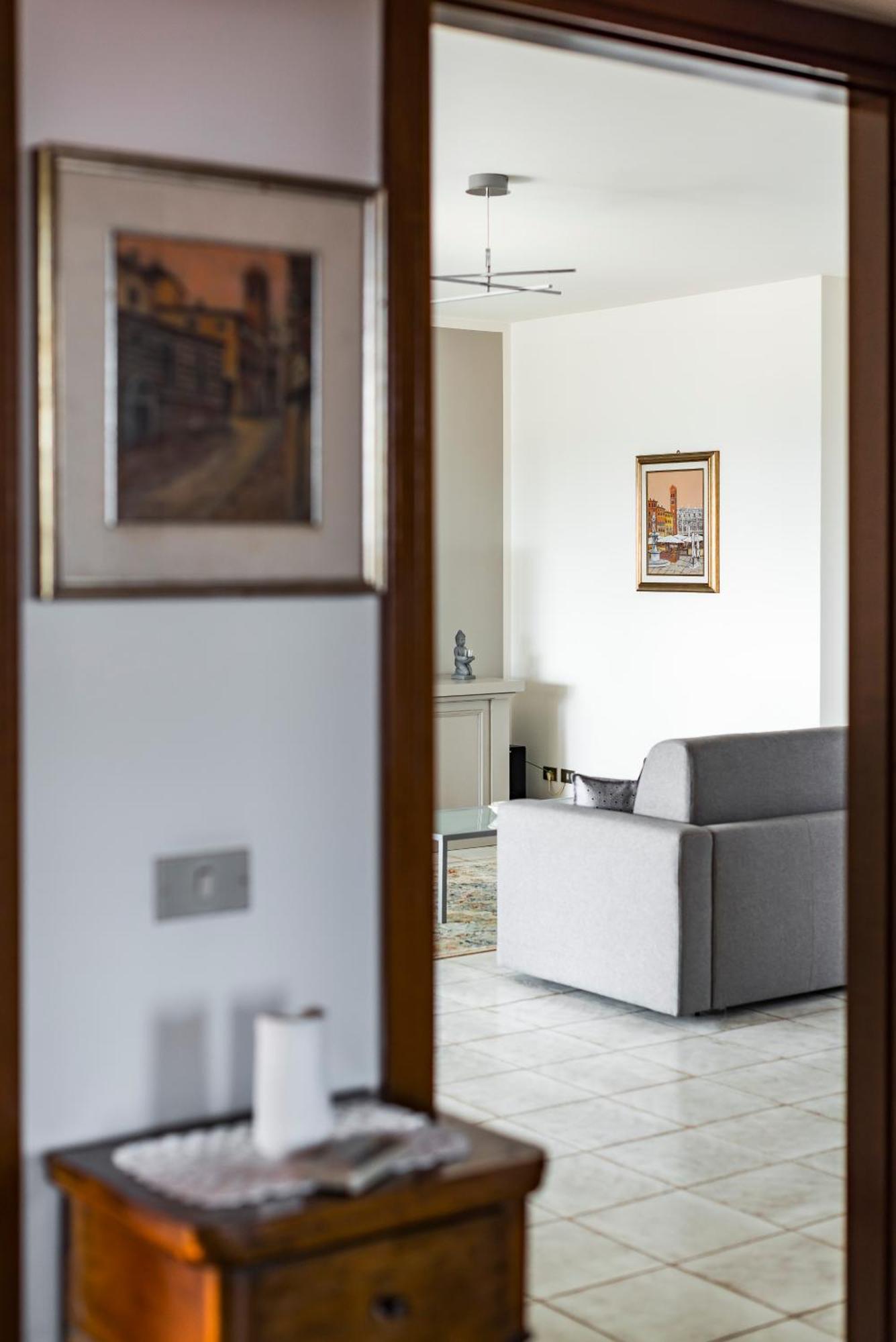 Apartament La Casa Dell'Artista Werona Zewnętrze zdjęcie